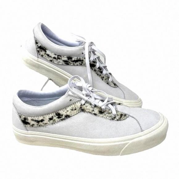 💖MEGA SALE💖VANS Bold Ni Pony Low Top White VN0A3WLP42N Casual Suede Women - Picture 1 of 11